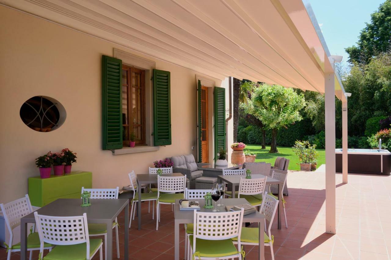 Villa Le Facezie B&B Terranuova Bracciolini Exterior photo